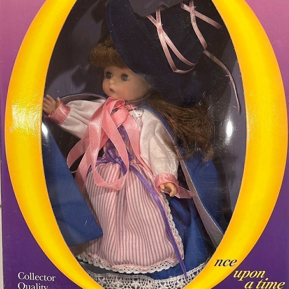 The Storybook Collection Vintage Mother Goose Doll